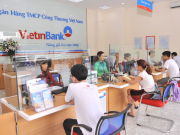 Lợi nhuận giảm kéo Vietinbank tụt lại phía sau