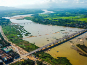 Quảng Ngãi: Thông xe cầu gần 650 tỉ qua sông Trà Khúc