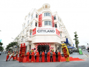 CityLand khai trương sàn giao dịch mới và bàn giao 148 sổ hồng cho khách hàng