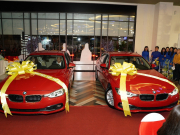 C.T Group thưởng tết bằng xe hơi BMW