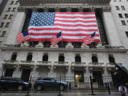 Kinh tế Mỹ giảm sâu hơn dự báo