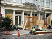 Bất động sản New York lại gặp khó vì các cuộc biểu tình