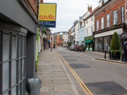 Dự báo giá nhà tại Anh sẽ giảm 13% trong năm nay