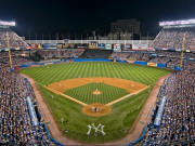 Xúc xích và thị trường bất động sản