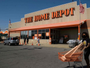 Giá cổ phiếu của các công ty sửa chữa nhà trên toàn cầu tăng cao