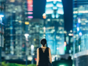 Các ngân hàng gặp khó khăn từ việc giảm giá bất động sản thương mại