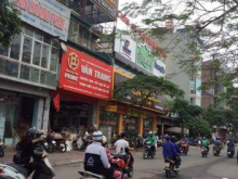 Cho thuê nhà mặt phố Nguyễn Khang, Cầu Giấy, dt 55m2+ 5tang