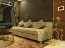 Cho thuê căn hộ Vinhomes tầng trung 4PN giá 36triệu/tháng view sông SG LH:0909800965