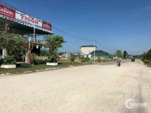 Bán đất mặt tiền gần trung tâm cho con đi du học