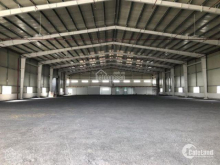Cho thuê xưởng 450m2 đường oto trọng tải lớn ra vào thoải mái tại Gia Lâm, giá cực hấp dẫn.