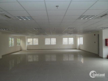 Cho thuê văn phòng 100m2, mặt phố Nguyễn Chí Thanh, giá rẻ, LH 0978400231