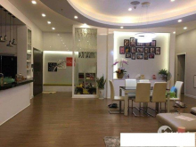 Chuyển đi , cần bán gấp Penhouse Sunrise City giá rẻ