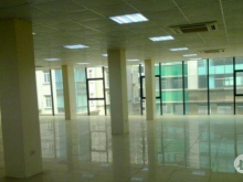 Chính chủ cho thuê 200m2 văn phòng thông sàn giá 7$ Trần Thái Tông,quận Cầu Giấy.