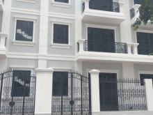 liền kề shophouse Nguyễn Xiển giá cực sốc so với thị trường.LH ngay