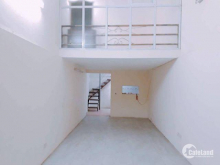 Bán gấp nhà Lô góc 43m2 chỉ 2,4 tỷ Bùi Xương Trạch,Thanh Xuân.LH: 0966138668