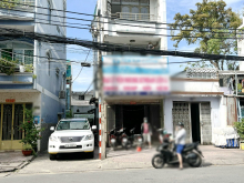 Nhà căn góc 2 lầu sân thượng mặt tiền đường Hưng Phú P9Q8