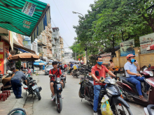 Chính chủ bán nhà mặt chợ Nguyễn An Ninh, Hoàng Mai, 55m2, 4T, 6,8 tỷ. Kinh doanh cực sầm uất