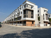 bán căn shophouse khu centa diamond giá 4 tỷ cần bán nhanh giá rẻ