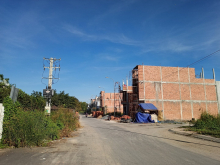 Bán nhanh đất lô góc 2 mặt tiền hẻm phường Hoá An, gần ngay công ty Pouchen