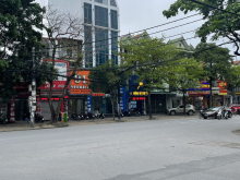 Cần bán nhà mặt tiền 6 tầng - có thang máy tại TP Vinh, Nghệ An, giá tốt