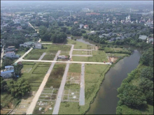 chỉ 1 tỷ3 có ngay view suối cực đẹp.