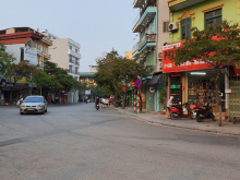 Bán nhà phố Việt Hưng, Long Biên 79m2, mt 7,5m, gần Vinhome, đất thông tứ phía, nhộn nhịp sầm uất