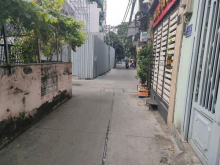 Cần tiền cưới vợ bán nhà gần chung cư Nguyễn Sỹ Sách Tân Bình hẻm ô tô 43m2