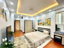 CỰC HIẾM, bán nhà Ba Đình, DT40m2, 5 tầng, chỉ 4 tỷ Ở ngay. 0976106636