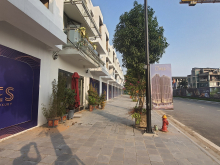 BÁN SHOPHOUSE THE LINES, PHỐ CÚC, ECOPARK HƯNG YÊN, DIỆN TÍCH 90 M2 (5x18), GIÁ 17 TỶ, VỊ TRÍ ĐẮC ĐỊA