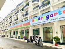 Bán villa mặt tiền đường Nguyễn Sơn, Tân Phú, 1 trệt 3 lầu DT 8*18m