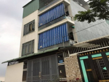 Nhà bán hoặc cho thuê nguyên căn ở huyện Hóc Môn , tp Hồ Chí Minh