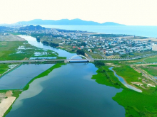 Đất FPT View kênh sông Cổ Cò, mặt tiền 8m, giá chỉ có hơn 30 triệu/m2