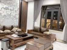 Bán nhà Kim mã 72m2 5 tầng mặt tiền 3,7m, nhà đẹp ở luôn, phân lô, dân trí cao. LH Trang 0968588737.