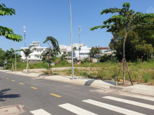 Bán đất ngay KCN Bình Sơn Lộc An sát bên sân bay quốc tế Long Thành hạ tầng dân cư có sẵn. Giá 1tỷ1