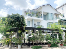 Biệt thự KDC SaigonRes P7 Q8, 234m2, 3 tầng, giá 19.5 tỷ