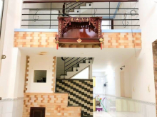 Hẻm xe hơi  KIA MORINING  DT 146.9 m Ngang 4 x 13 m ĐÚC 4 Tấm  ĐOÀN VĂN BƠ Quận 4
