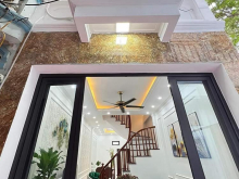 NHÀ ĐẸP TRUNG TÂM PHÚC ĐỒNG, LONG BIÊN 38M2 NHỈNH 3 TỶ, GẦN CHỢ, GẦN TRƯỜNG