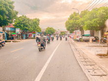 Chính chủ bán ô đất cách ngã 5 Kiến An khoảng 2,5km, nằm  gần với trung tâm thương mại