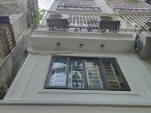 Bán nhà lô góc 2 mặt ngõ phố Vương Thừa Vũ 30m2 x 5 tầng ô tô vào nhà giá 5,4 tỷ. LH 0912442669