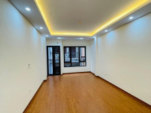 CHÍNH CHỦ CẦN BÁN NHÀ RIÊNG PHỐ THÁI HÀ, 42 M2 6 TẦNG THANG MÁY, Ô TÔ ĐỖ CỬA, VỪA Ở VỪA KINH DOANH VĂN PHÒNG ĐỈNH CAO