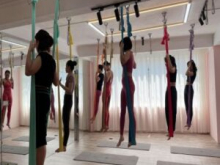 Cần sang nhượng lại phòng tập yoga bay Tầng 5 số 7 Nguyễn Thị Định, phường Trung Hoà