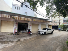 Nhà Cực Ngon - Bình Trưng Đông Q.2 - 194m2 Thổ Cư Nở Hậu đều  - 3 Tầng - Mặt Tiền Vs 4 Kiot KD - Nhỉnh 15 tỷ TL