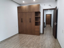 Bán nhà ngõ Hàm Rồng Ngọc Lâm Long Biên 42m2