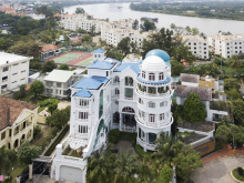Cần bán gấp căn biệt thự Sài Gòn 5 ( River Mark) Trần Não, Quận 2 DT 300M- 3 LẦU - 88 TỶ
