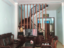 Chính chủ do muốn chuyển đổi chỗ ở nên cần bán nhà 3 tầng 1 tum thuộc tổ 1 phường Trần Hưng đạo.