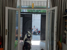 Bán nhà mặt tiền đường 11  - Nhà cấp 4 mới sửa ngay nhà thờ Khiết Tâm