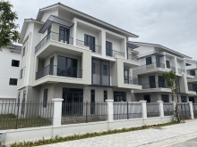 Bán biệt thự 180m2 , tại Centa Riverside , Vsip Từ Sơn, Bắc Ninh. 0967548779