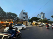 Cho thuê Nguyên căn GÓC 2 MẶT TIỀN đường Phan Trung, TP.Biên Hòa
