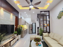 Nhỉnh 5 tỷ, 40 m2 ô tô tránh kinh doanh, Tây Sơn. LH 0969435469