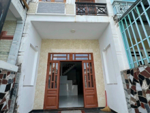 Nhà quá đẹp 75m2, 1 trệt 1 lầu, đường oto 16 chỗ, giá chỉ 2.4 tỷ Bửu Hòa, Biên Hòa